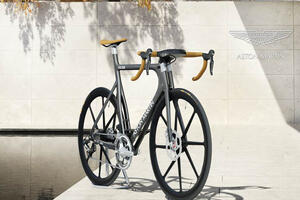 25.000 funti za Aston Martin bicikl