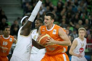 Crvena zvezda angažovala Savovića