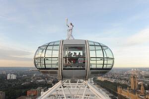 Olimpijski plamen se provozao Londonskim okom