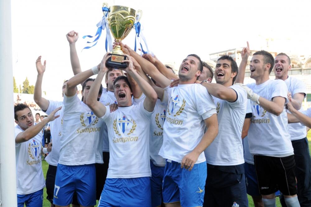 Budućnost titula, Foto: Savo Prelević