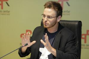 Crna Gora kao bolesnik koji očekuje spas