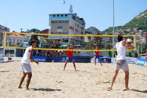 Betić i Džankić startovali porazom