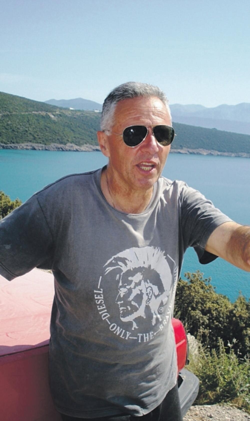 Predrag Ivošević, Luštica, Oblatno