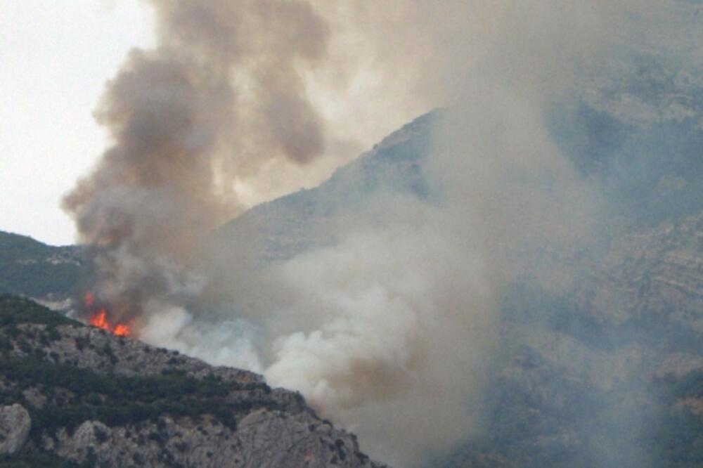 požar Bar, Foto: Anto Baković