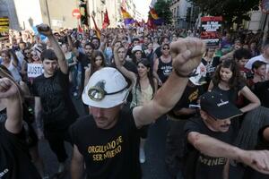 Oštri rezovi španske vlade, hiljade demonstranata na ulicama