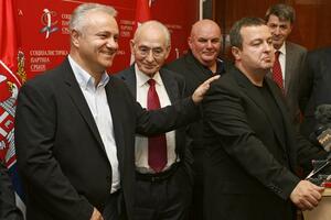 Srbija: Korak bliže vladi potpisivanjem koalicionog sporazuma