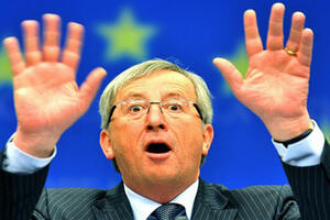 Junker ostaje na čelu eurogrupe