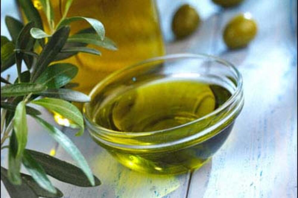 maslinovo ulje, Foto: TLC