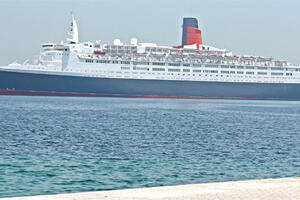 Brod Queen Elizabeth pretvoriće se u hotel