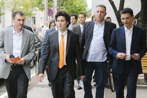 Pozitivna Crna Gora: Samostalno na izbore