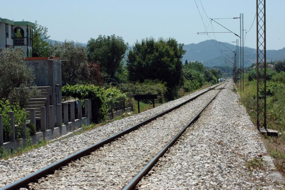 Bjeliši, pruga, Foto: Anto Baković
