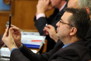 Danilović: Milić nam šalje nejasne poruke