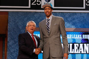 Nju Orleans izabrao Entoni Dejvisa