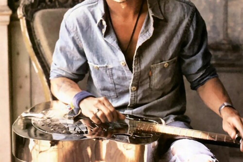 Džoni Dep, Foto: Bestof.provocateuse.com