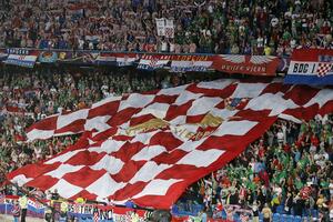 UEFA kaznila Hrvatsku sa još 30.000 eura zbog navijača