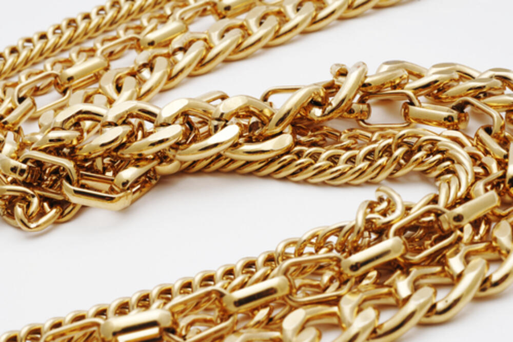 zlato, zlatan lanac, nakit, Foto: Shutterstock.com