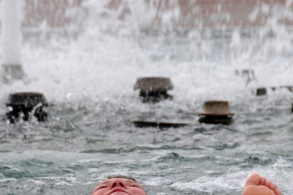 vrucina, fontana, Foto: Boris Pejović