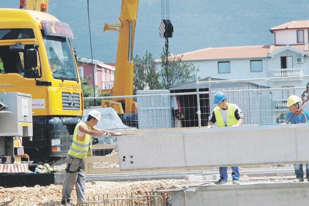 Bar, raskrsnica, radovi, Foto: Anto Baković