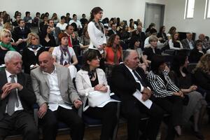 U Crnoj Gori 964 doktora nauka