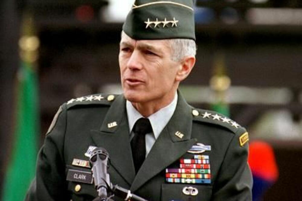 Vesli Klark, Foto: Fanpix.net