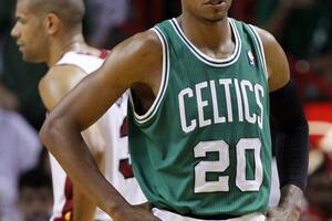 Pola NBA lige želi Rej Alena