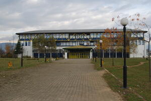 U nikšićkoj Gimnaziji nema vremena za osobe sa invaliditetom