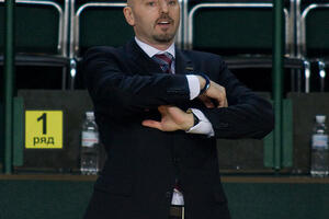 Saša Obradović preuzeo Albu