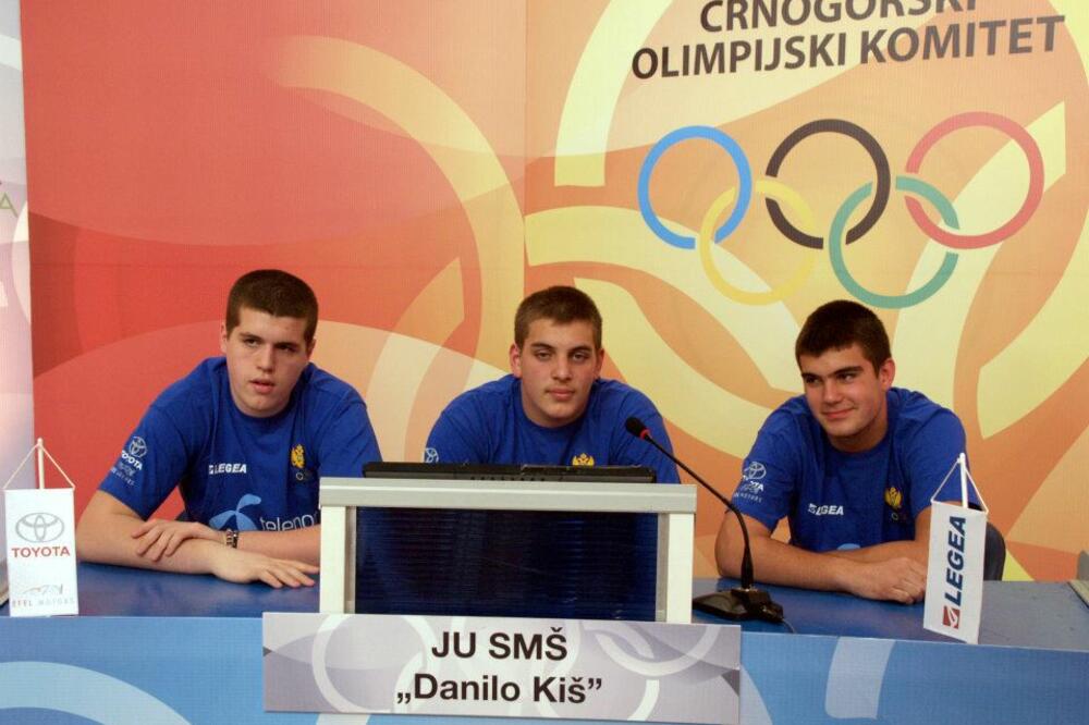 Od Lovćena do Olimpa škola Danilo Kiš, Foto: Facebook stranica I ja navijam za Crnu Goru (Olimpijske igre London 2012)