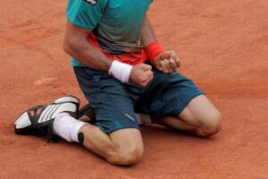 Nadal ubjedljiv, Raonić eliminisan