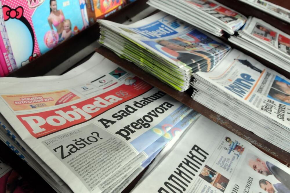 Pobjeda, trafika, novine, Foto: Luka Zeković