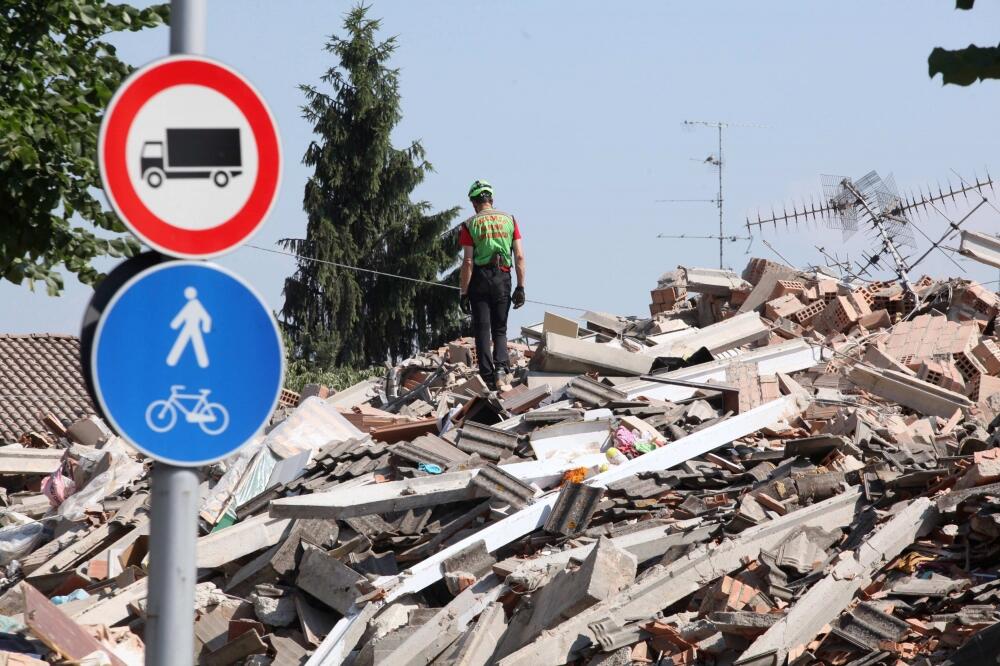 Italija, zemljotres, Modena, Foto: Reuters