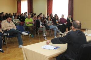 Tribina o studentskim i društvenim pitanjima na FPN-u