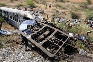 Indija: Najmanje 24 mrtvih u sudaru putiničkog i teretnog voza