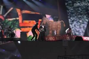 Novinari se otimaju o Ramba