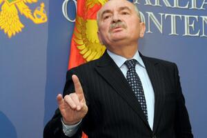 Ko ide samostalno radi za udbašku matematiku