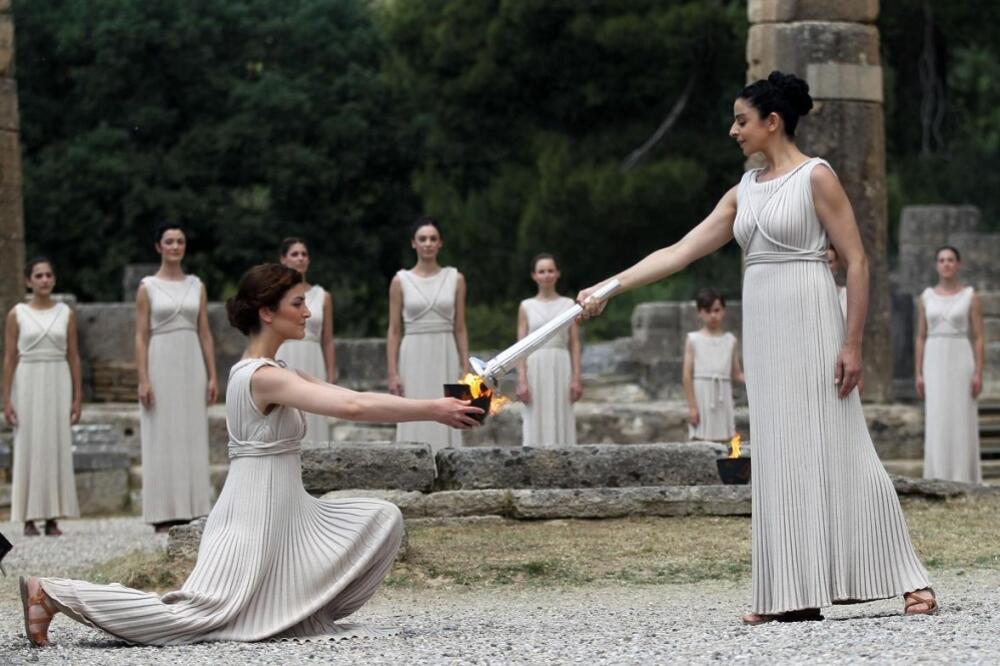 Olimpijska baklja, Foto: Beta/AP