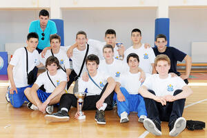 U  znaku Plej-ofa i Miloša Popovića