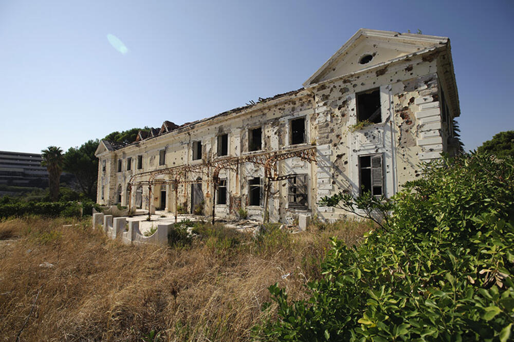 Hotel Grand, Kupari, Foto: Tom Dubrovec