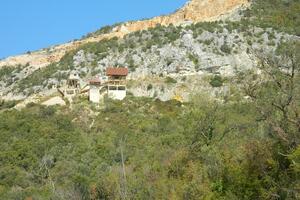 Građani se bune jer kamenolom u Lješevićima ponovo radi