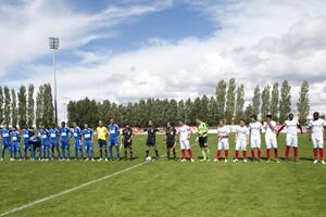 Leirija igrala s osam igrača!