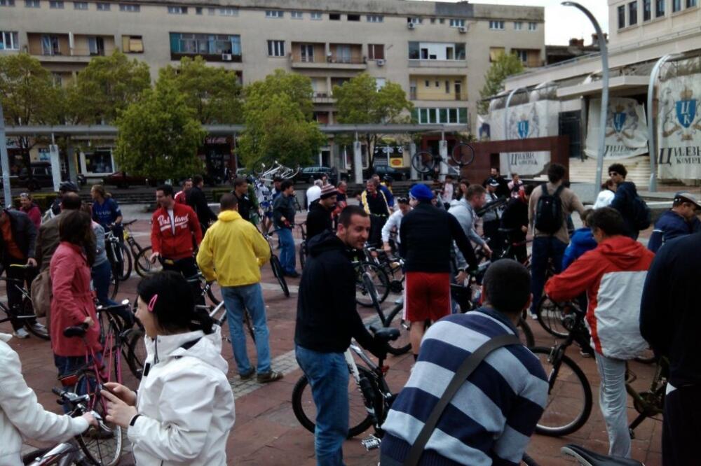#bicikloup, Foto: Twitter/Gazim Cobović