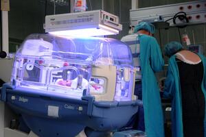 Kompanija Rosa donirala dva inkubatora crnogorskim bolnicama