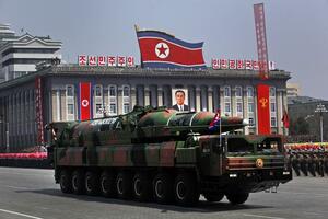 Kina prodala Sjevernoj Koreji djelove za raketni transporter