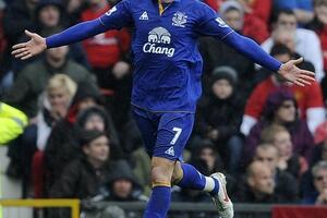 Everton šokirao Junajted, Siti opet u igri za titulu