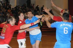 Mojkovac na Cetinju, Lovćen stavlja titulu u sef