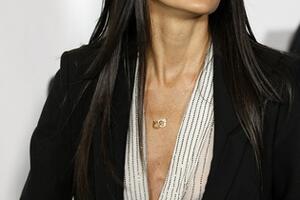 Demi Mur traži novo ime za Tviter