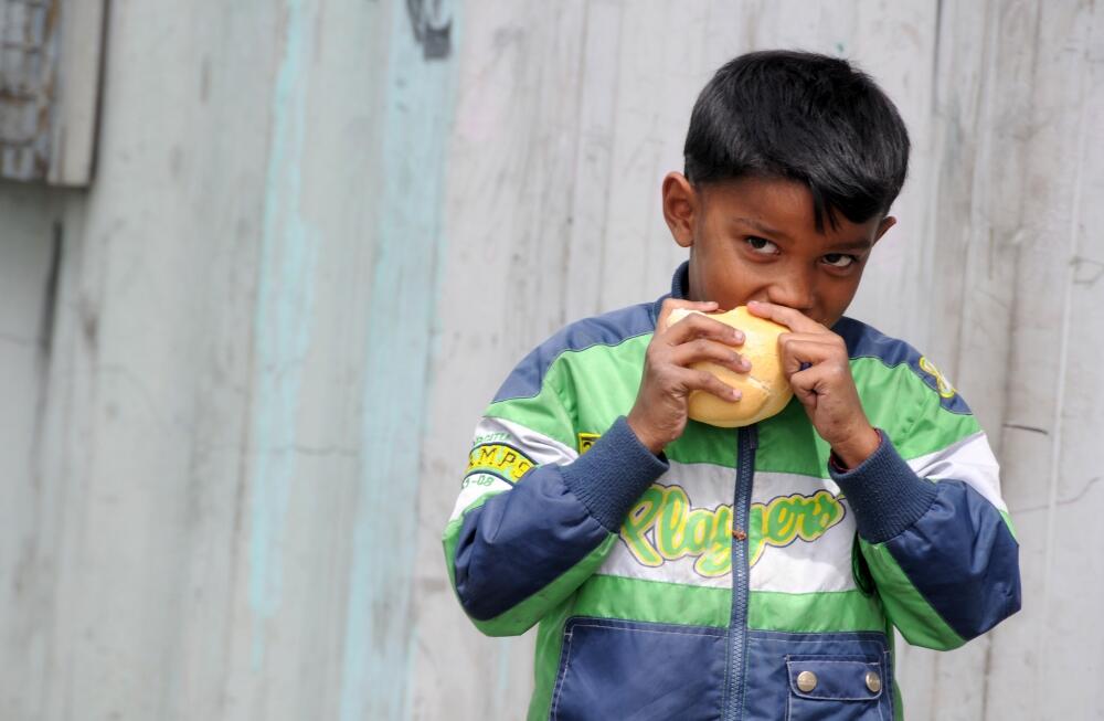 Vrela ribnička, djeca