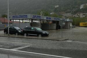 Zbog velike kiše u Herceg Novom nastala jezera