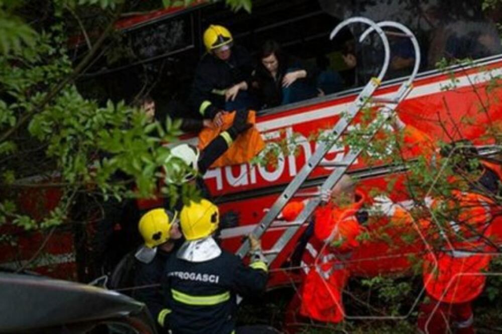Mostar, saobraćajni udes, autobus, Foto: Vesti-online.com