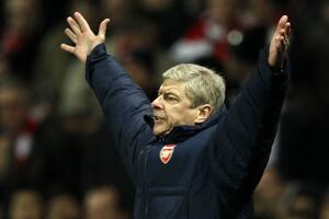 Venger smatra da bi trebalo strožije kažnjavati igrače zbog...